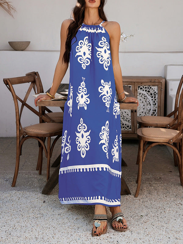 A-Line Loose Contrast Color Halter-Neck Maxi Dresses