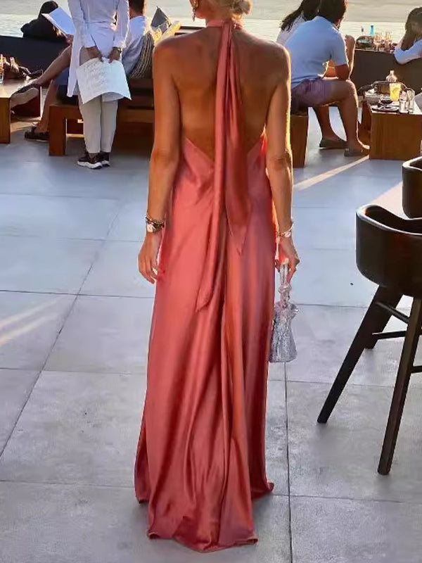 A-Line Loose Backless Solid Color Tied Halter-Neck Maxi Dresses