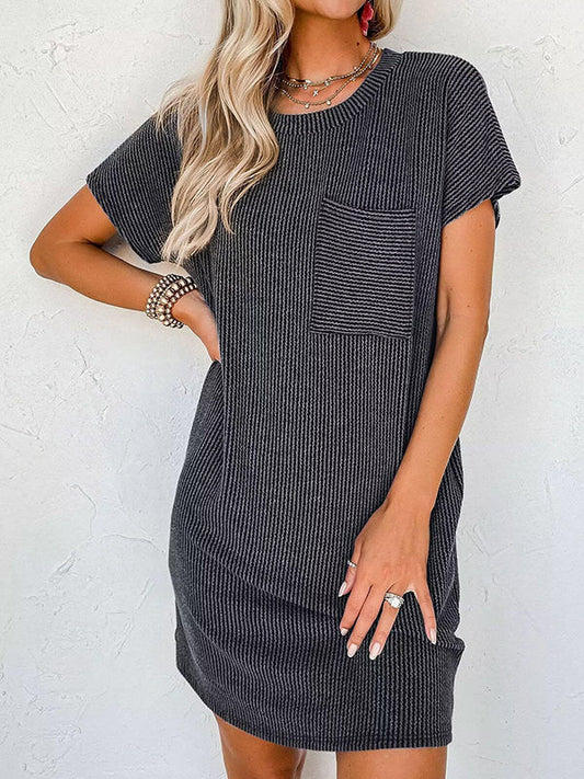 A-Line Loose Contrast Color Pockets Split-Joint Striped Round-Neck Mini Dresses