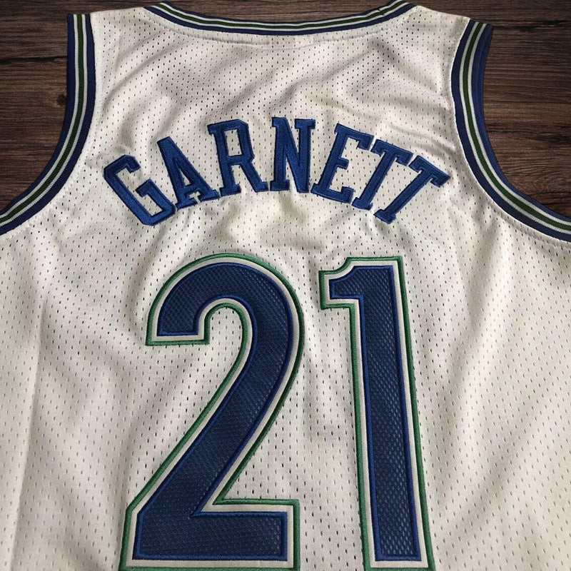 Men’s Minnesota Timberwolves 1995/96 #21 Garnett White Jersey
