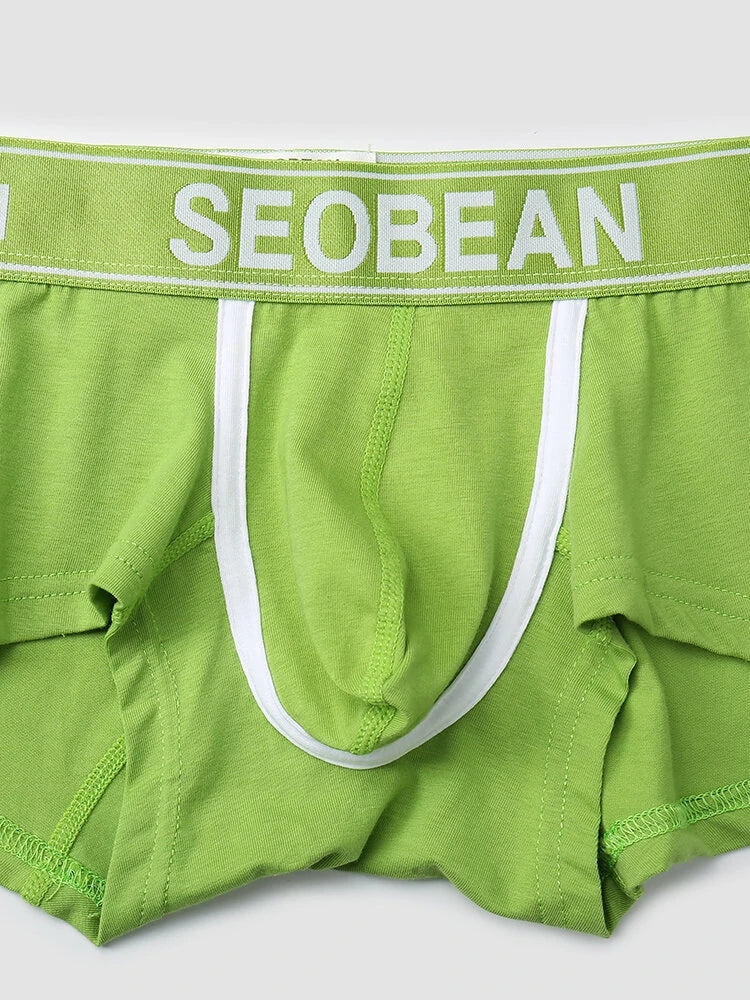 Contrast Letter Graphic U Line Trunks