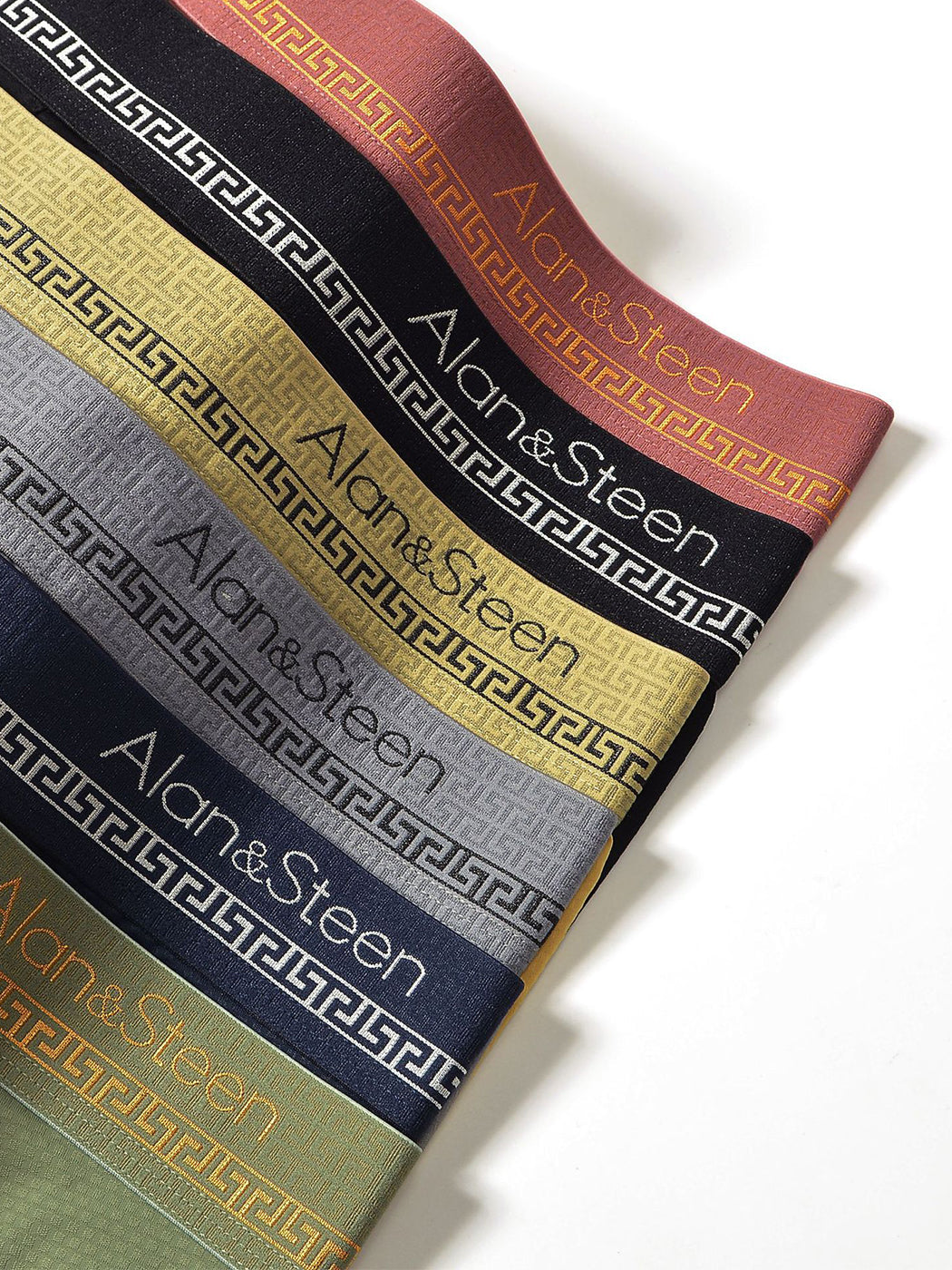 3 Pack Men's Seamless Breathable U Pouch Trunks