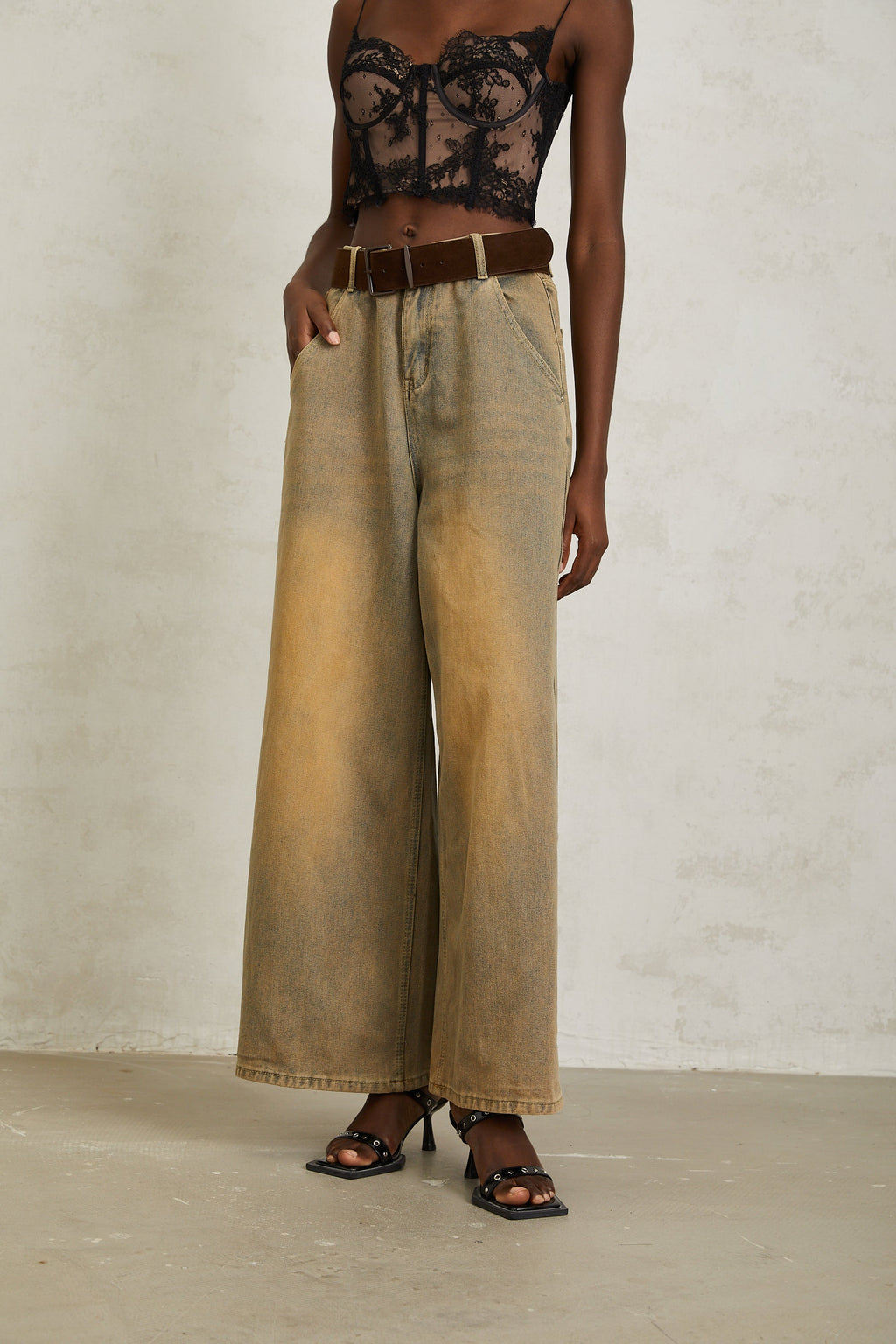 Loanne Light Blue Faded Denim Jeans