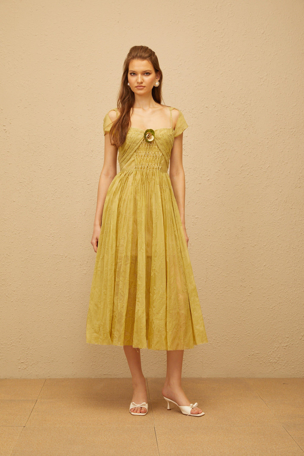 Béryl Green Floral Jacquard Midi Dress