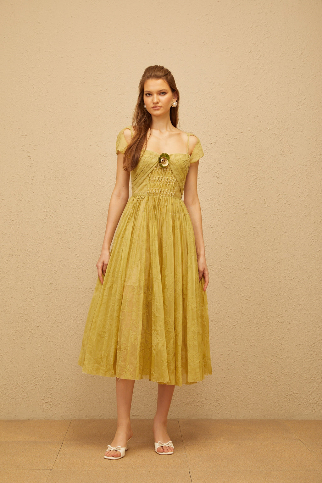 Béryl Green Floral Jacquard Midi Dress