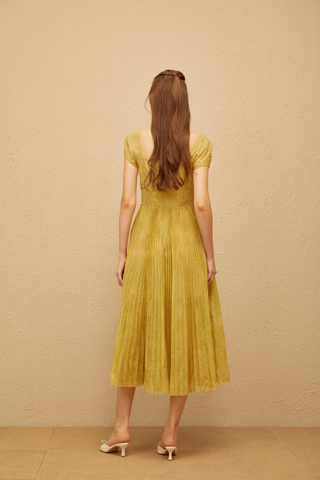 Béryl Green Floral Jacquard Midi Dress