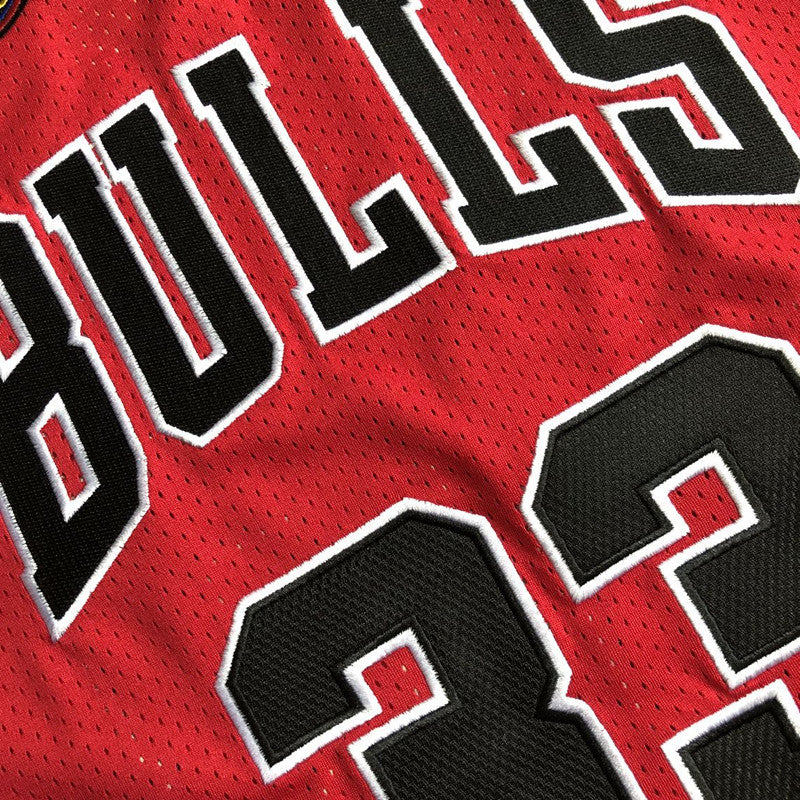 Men’s Chicago Bulls 1997-98 Finals #33 Scottie Pippen Jersey Red