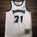 Men’s Minnesota Timberwolves 1997/98 #21 Garnett White Jersey