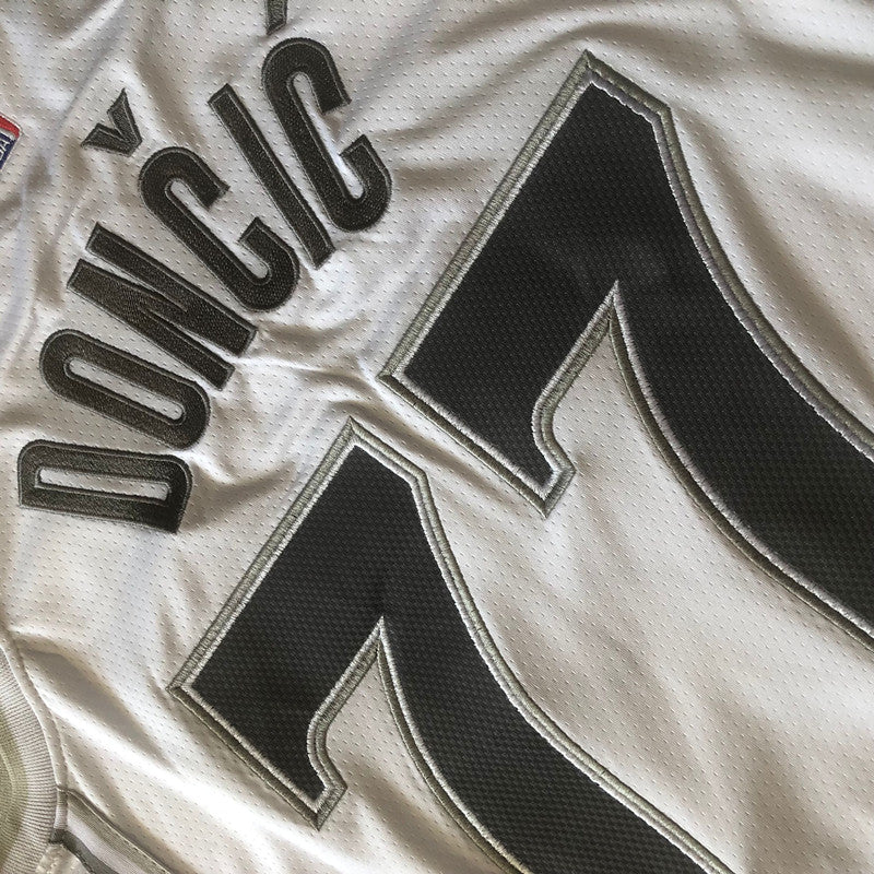 Men’s Dallas Mavericks 2025 City Edition #77 Doncic Jersey