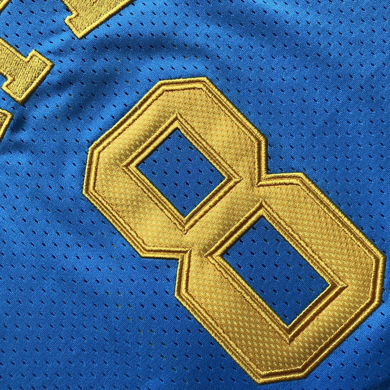 Men’s 2001-02 MPLS. #8 Kobe Bryant blue jersey