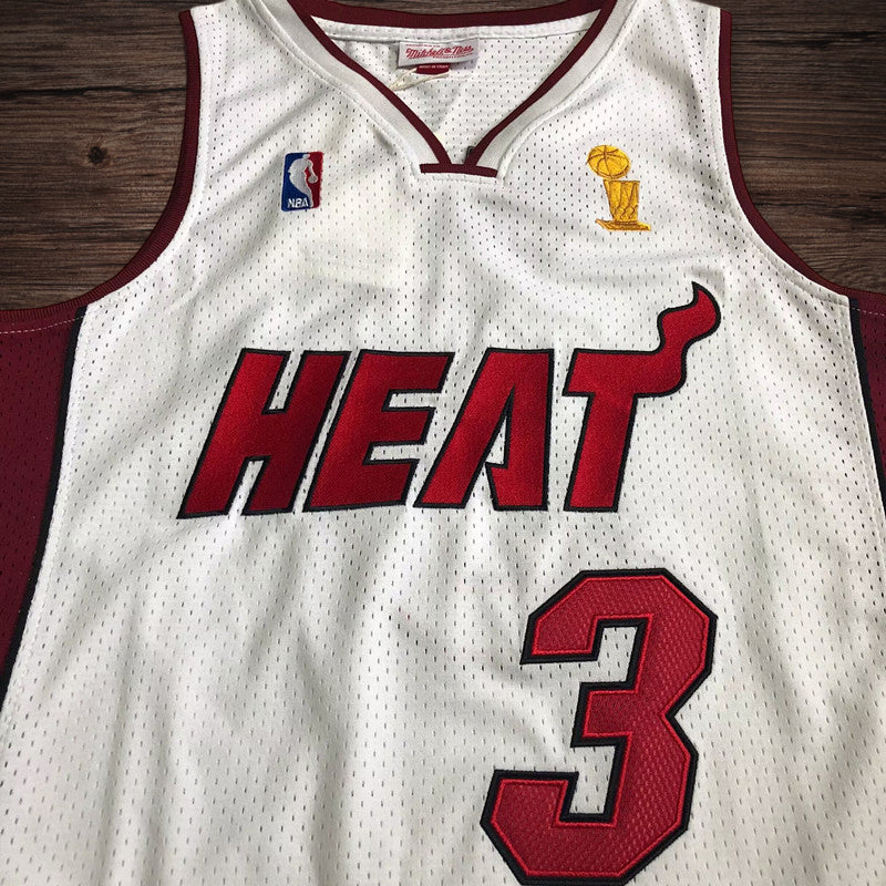 Men’s Heat 2005-06 #3 WADE White Jersey