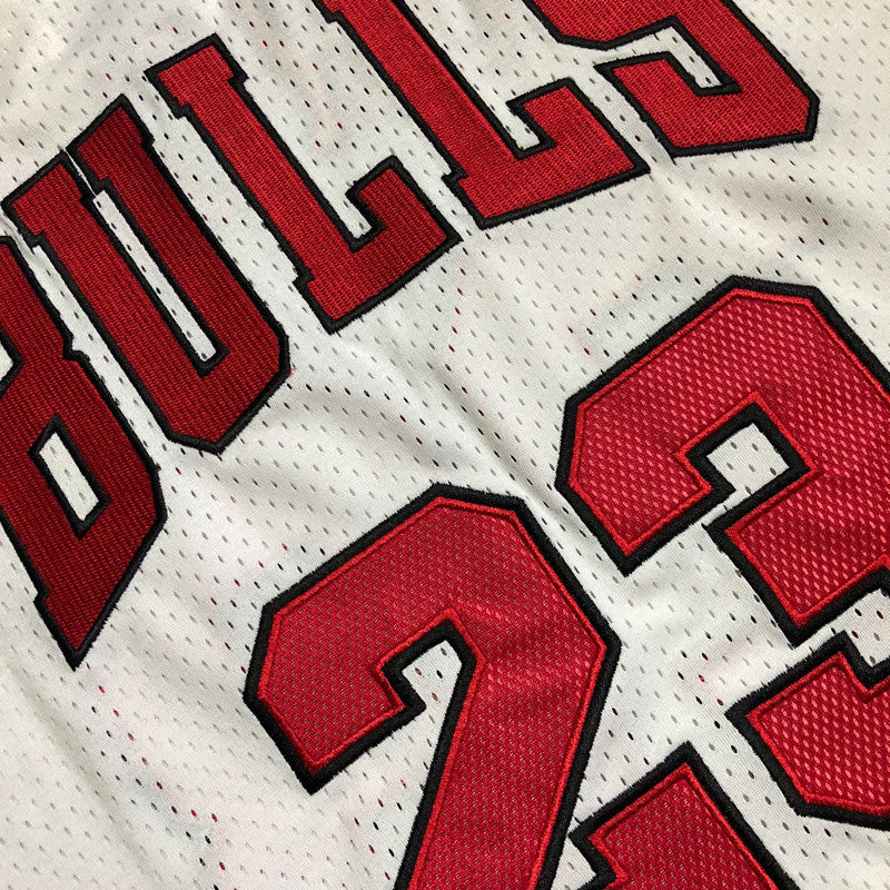 Men’s Chicago Bulls 1997-98 Finals #23 Michael Jordan Jersey White