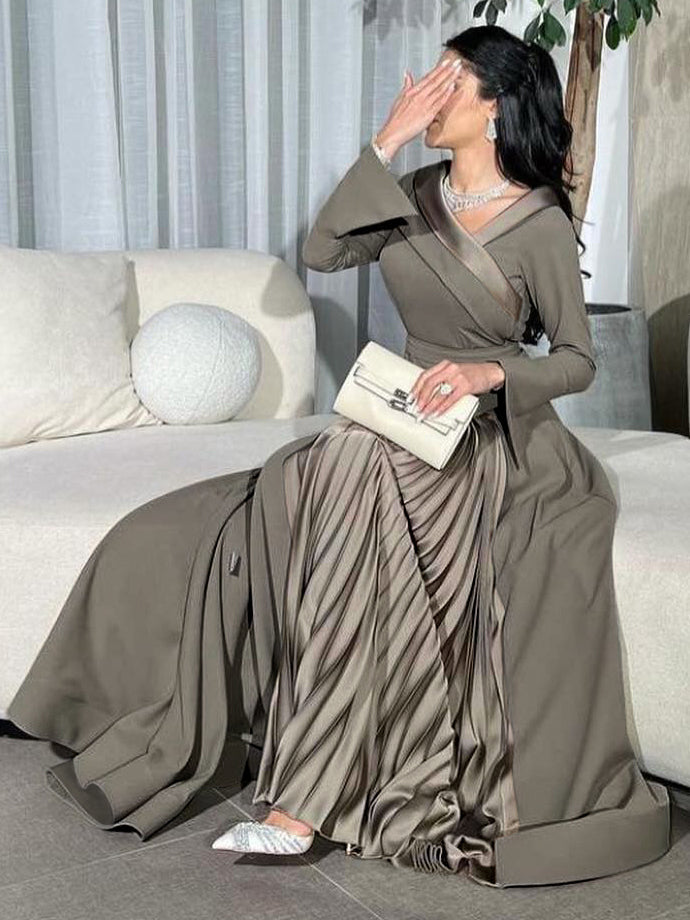 A-Line Wrap Pleated Solid Color Split-Joint V-Neck Maxi Dresses