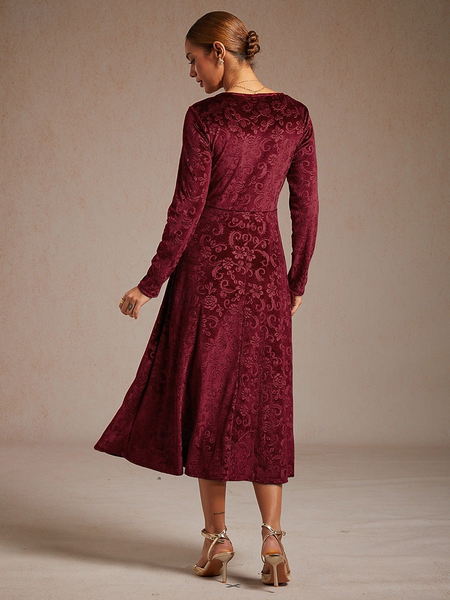Christmas Women’s Velvet Midi Dress – Elegant Paisley Graphic Sheath Dress with Long Sleeves & V-Neck