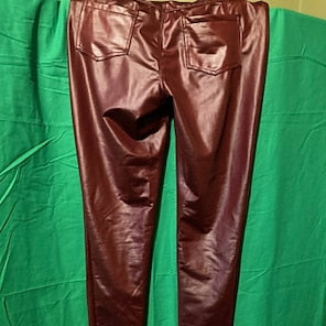 Women's Skinny Leather Pants – Ankle-Length Slim Fit Trousers with Side Pockets, Stretchy Tummy Control & Butt Lift