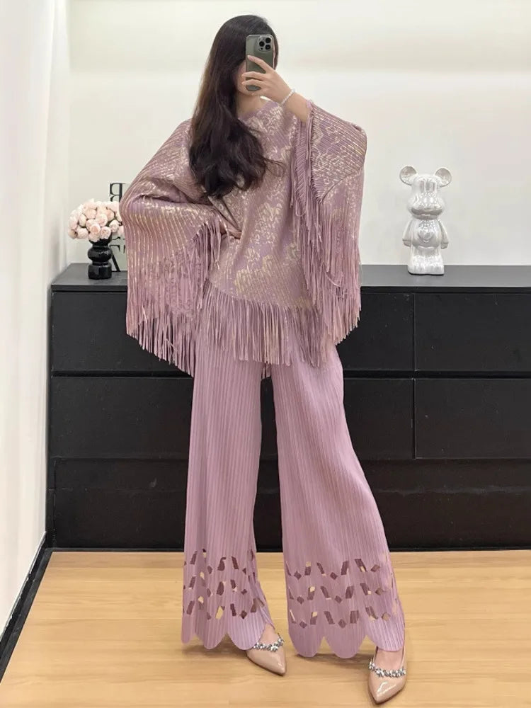 Elegant Cutout Pleated Plisse Set