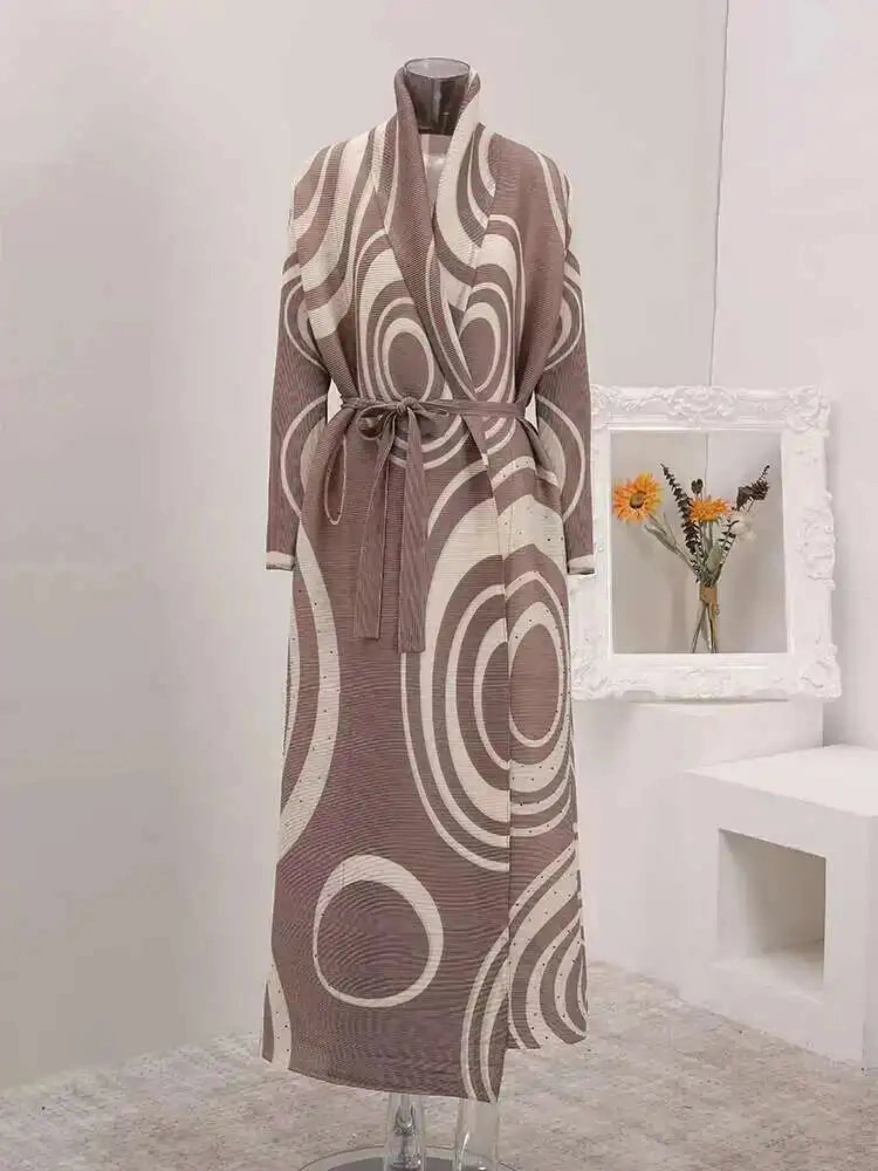 Luxury Plissé Geometric Long Coat