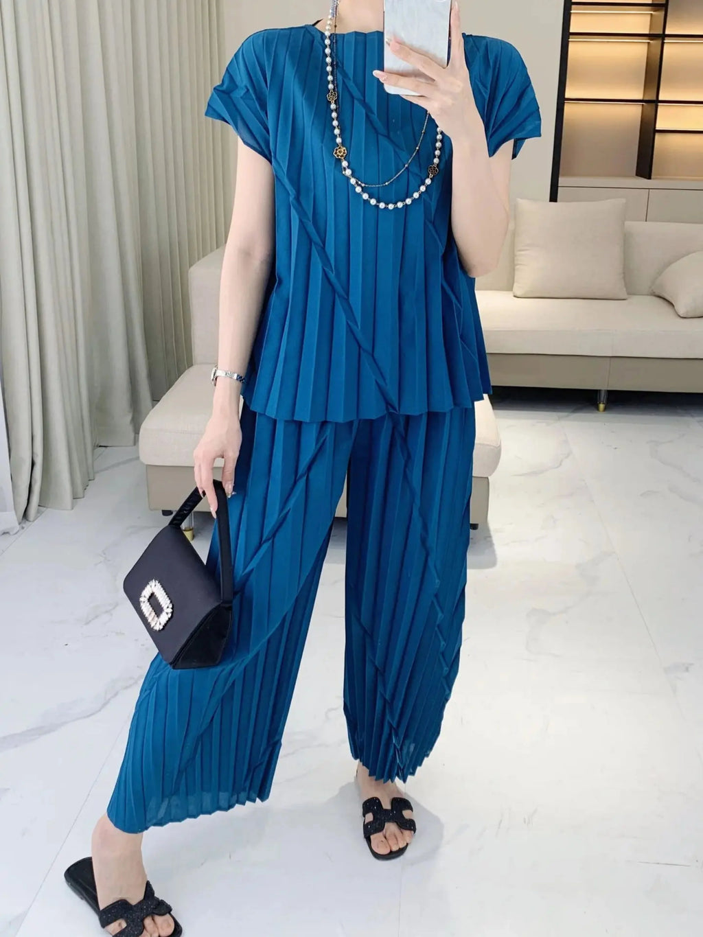 Pleated Vertical Wide Leg Set