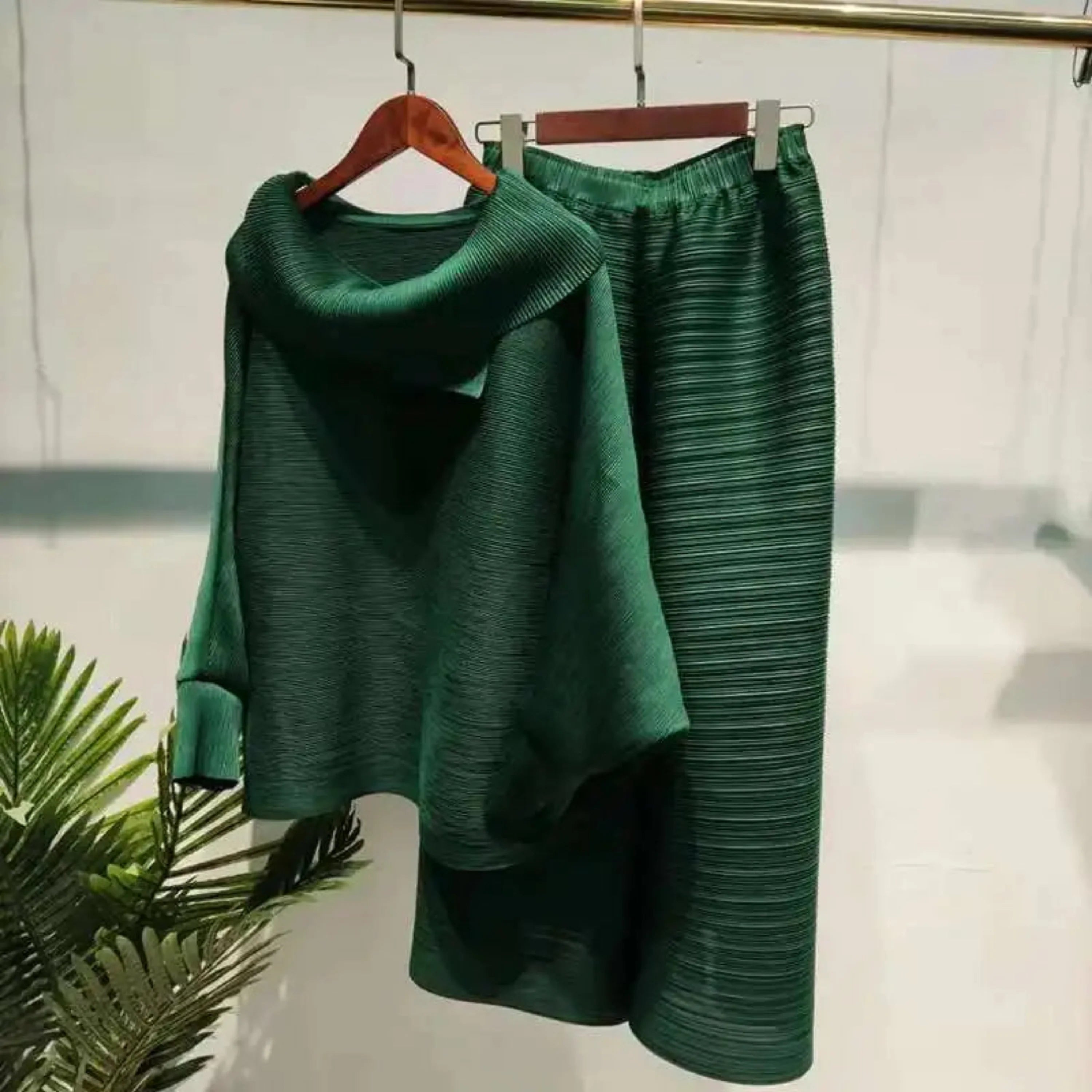 Comfortable Plissé Top & Pant Set