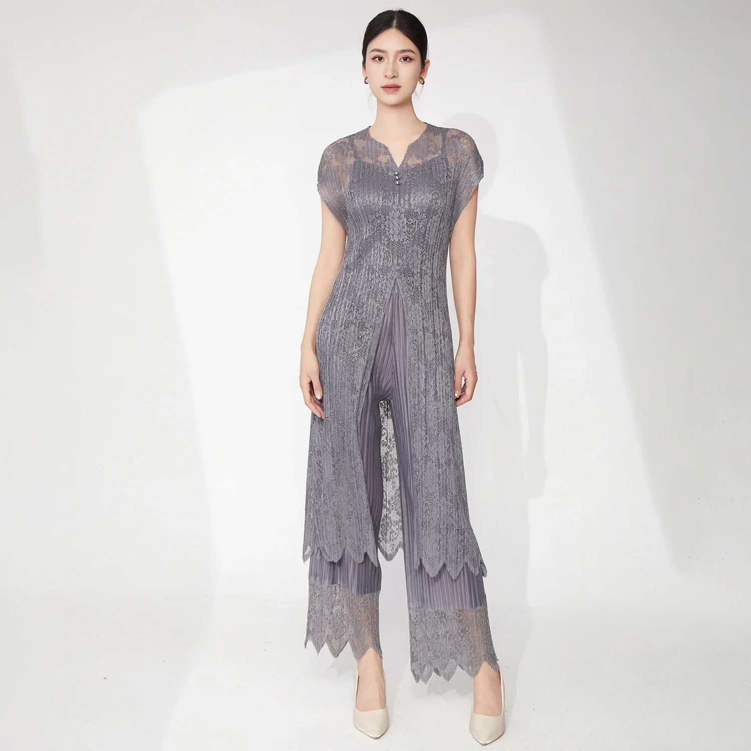 2-Piece Lace Pleated Palazzo Pants Outfit