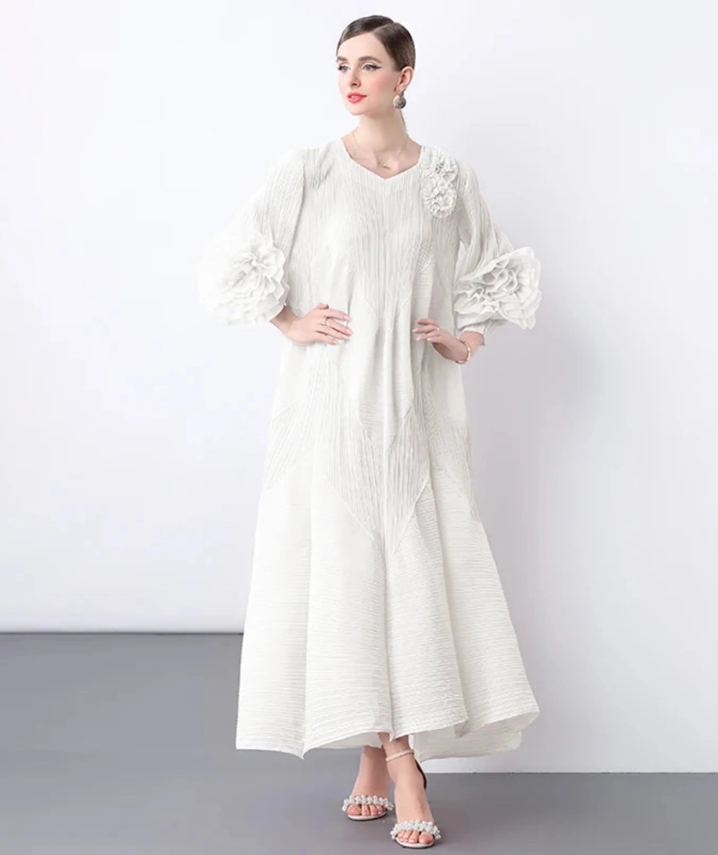 Elegant Plissé 3D Ruffle Dress