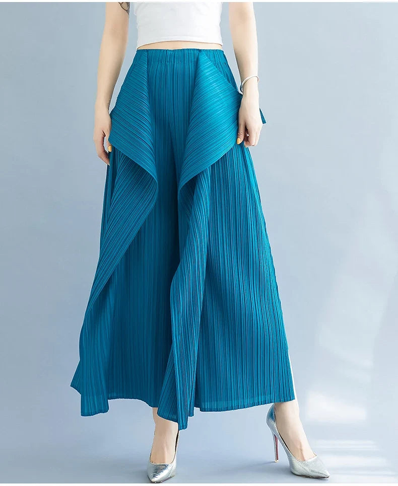 Wide Leg Plissé Pull On Trouser