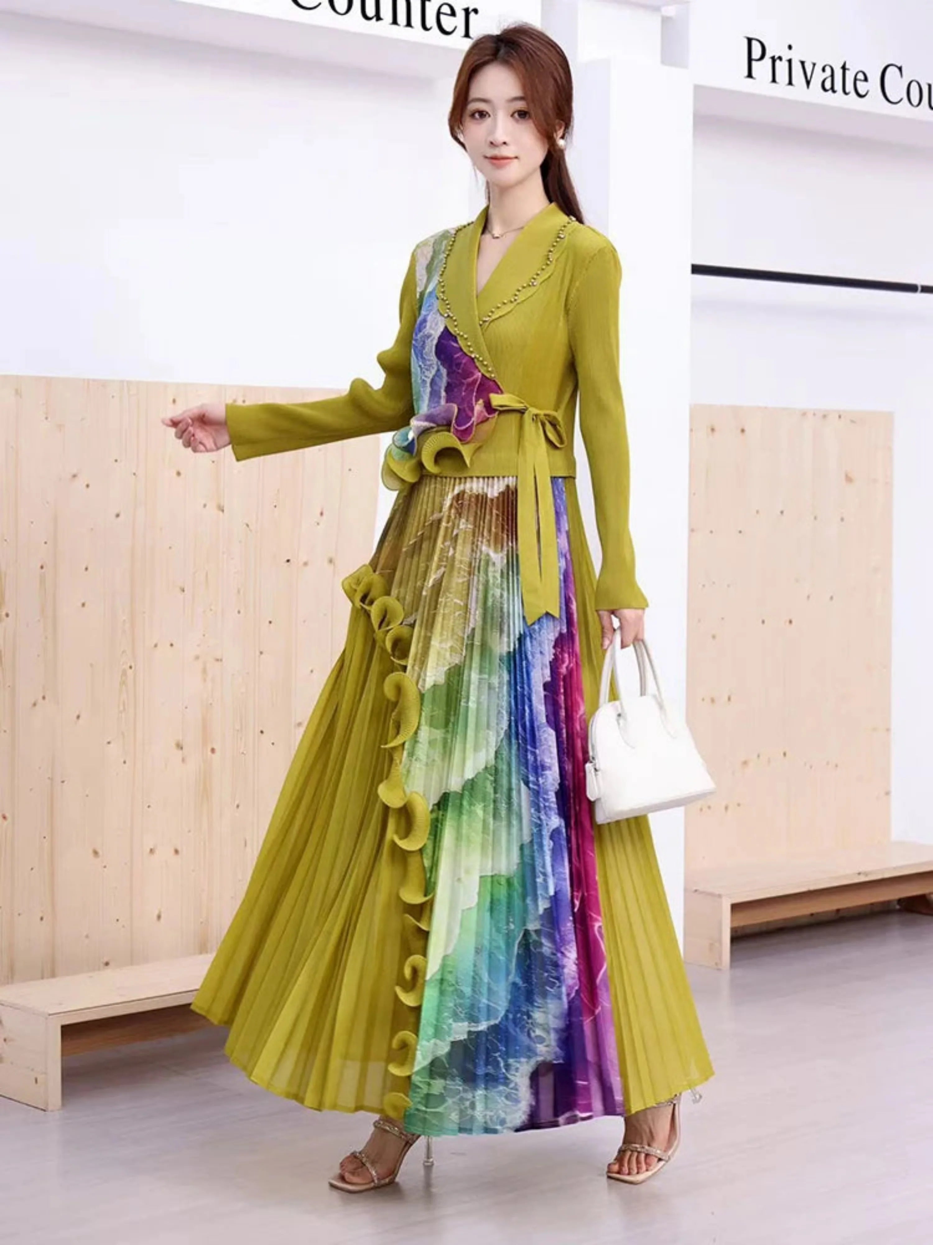 Luxury Ombre Pleated Midi Dress