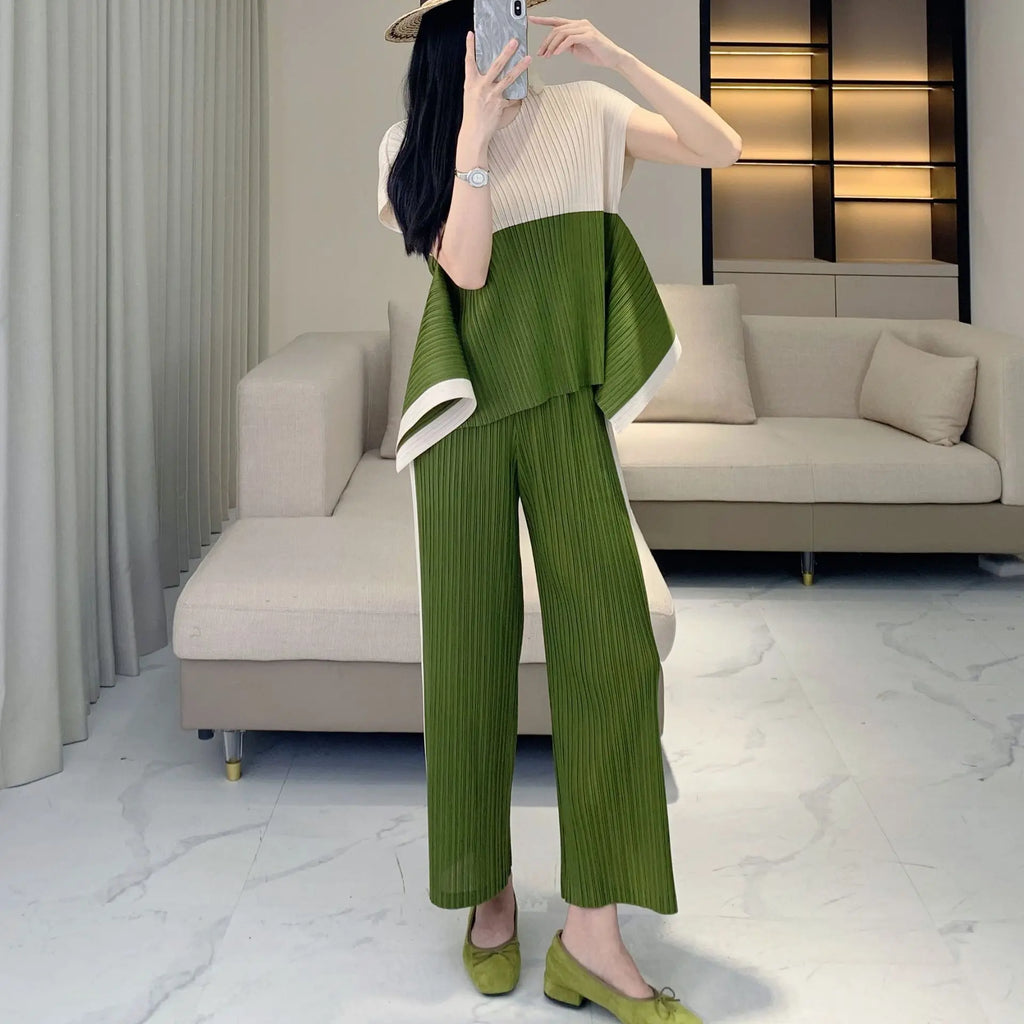 Geometric Pleated Top & Pants Set