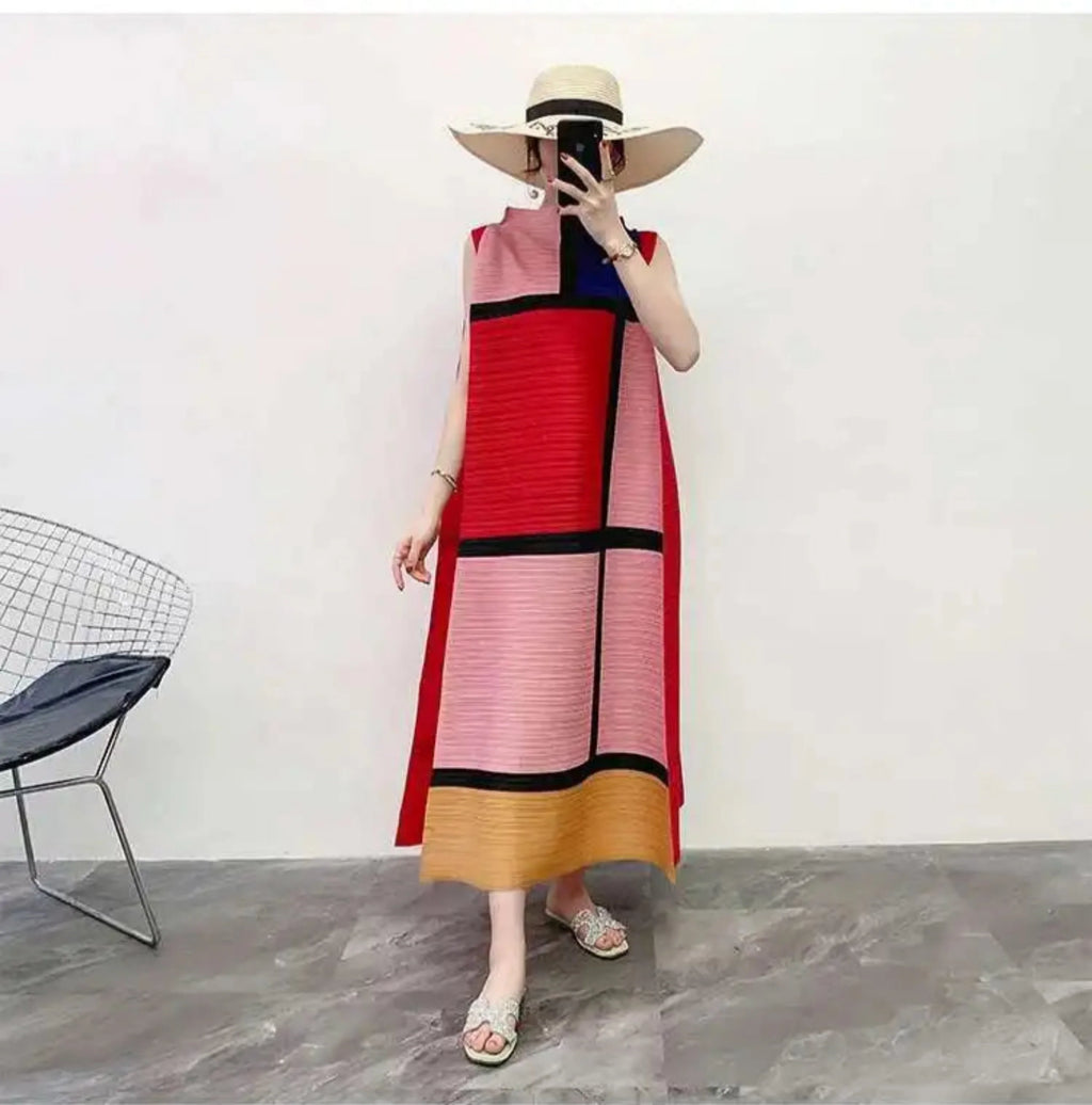 Premium Pleated Sleeveless Dress