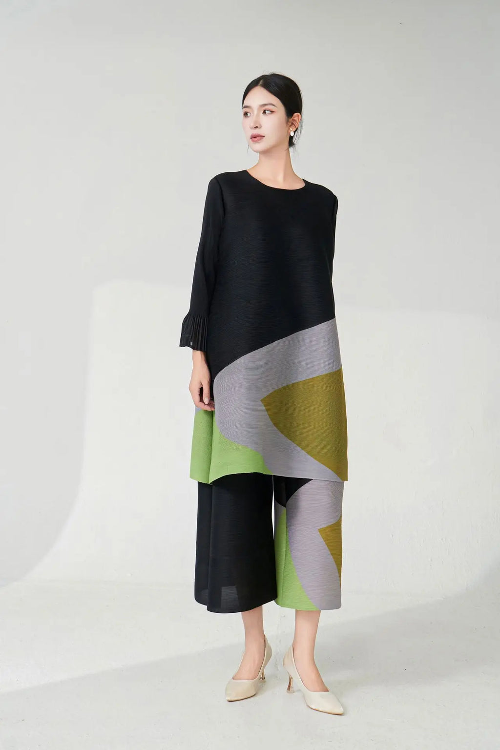 Modern Pleat Geometric Trouser Set