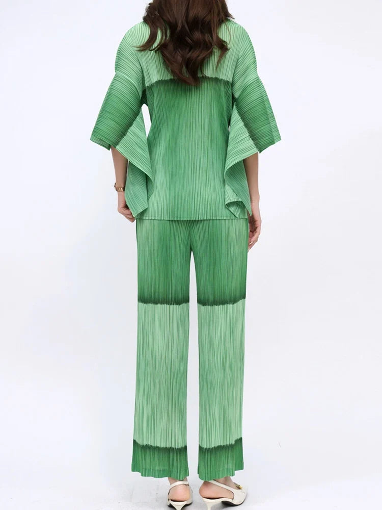 Truly Flowy Pleats 2 Piece Suit