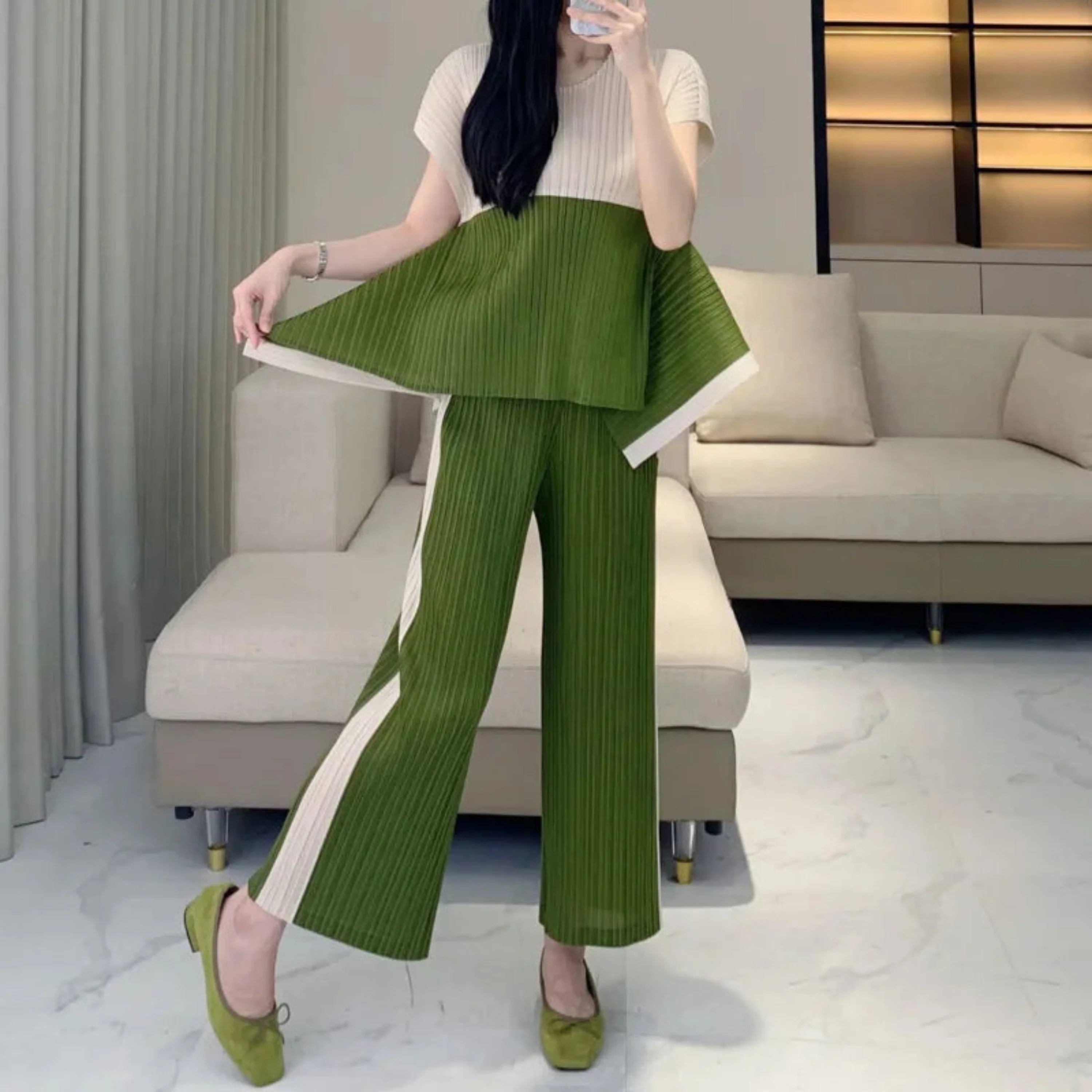 Geometric Pleated Top & Pants Set