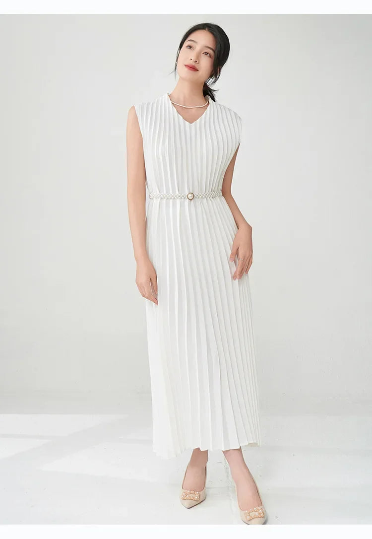 Contemporary Modern Sleeveless Pleated Midi Dress
