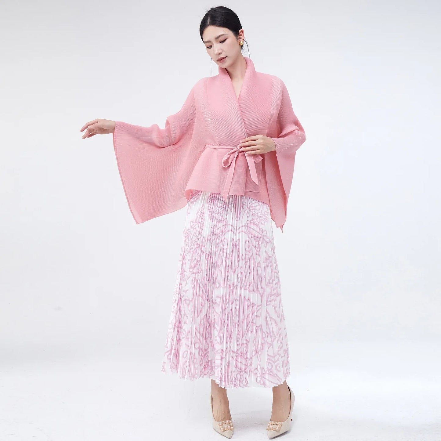 Elegant 2 Piece Pleated Skirt Outfit Set