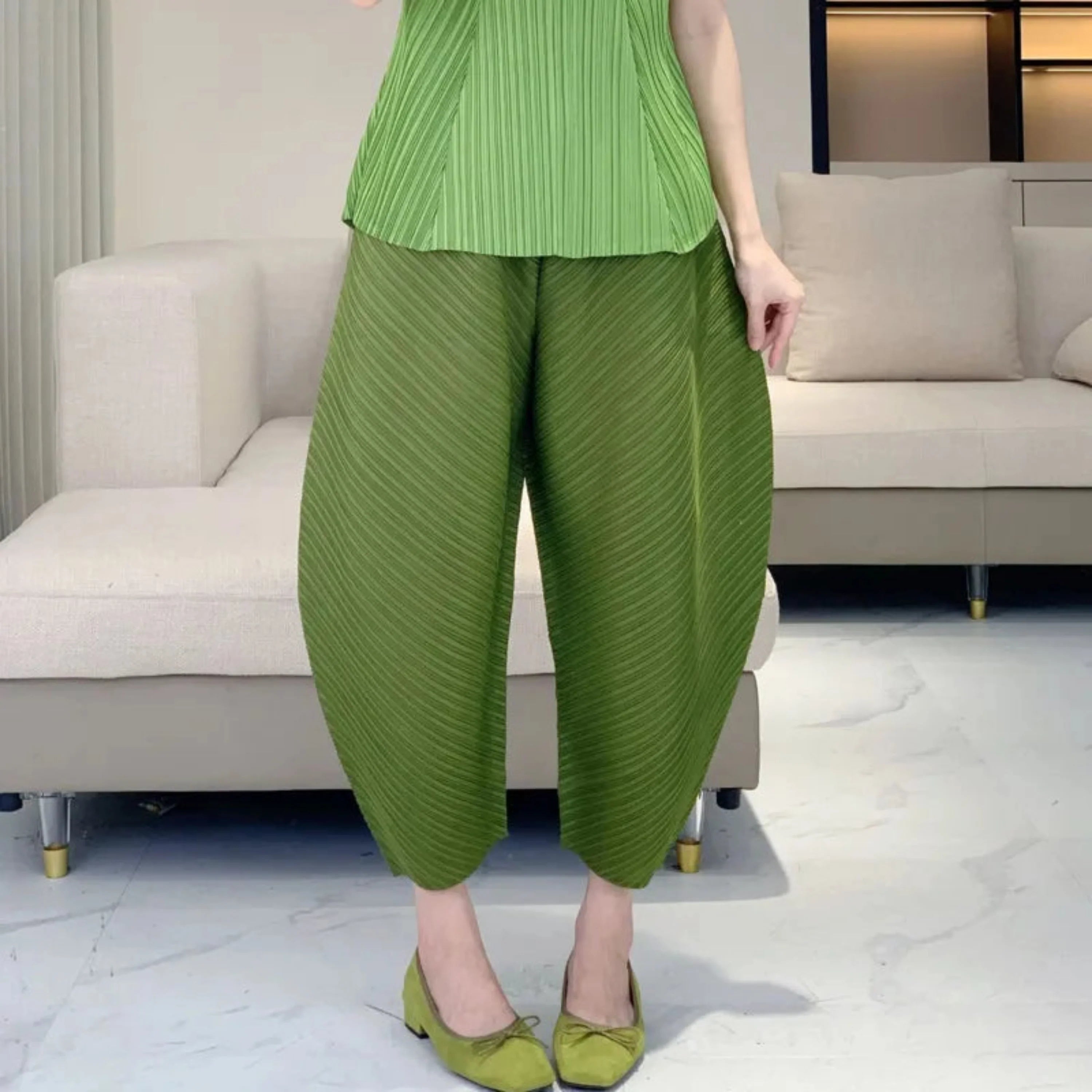 Plissé Pleated Palazzo Pants