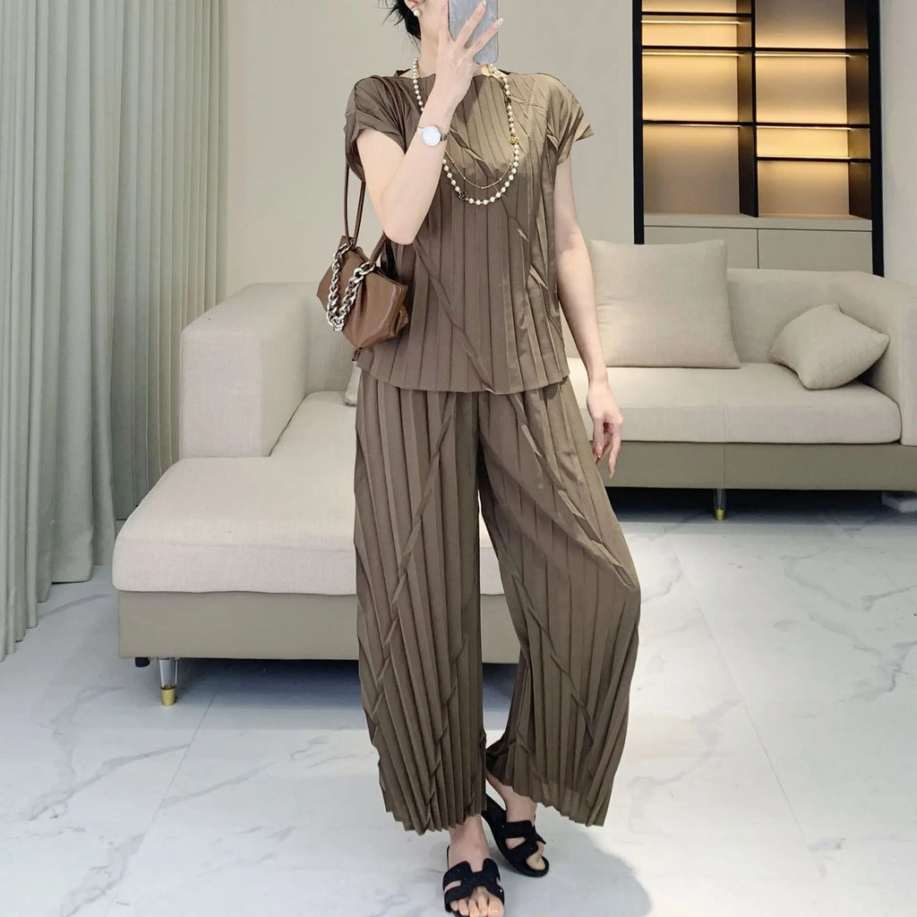 Pleated Vertical Wide Leg Set