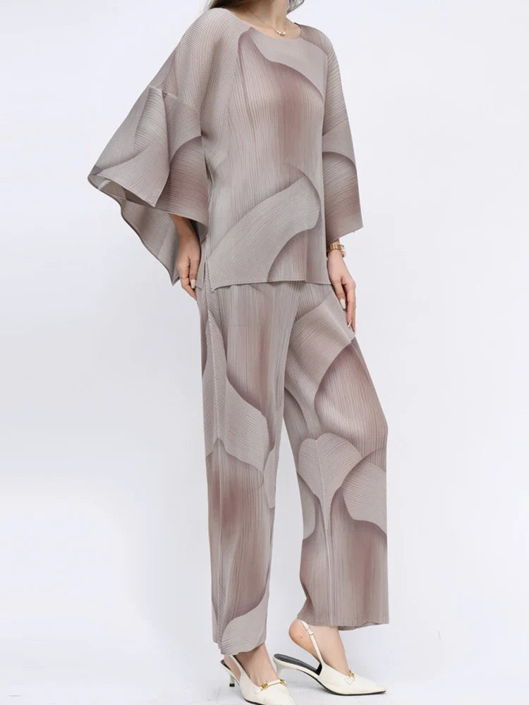 Truly Flowy Pleats 2 Piece Suit