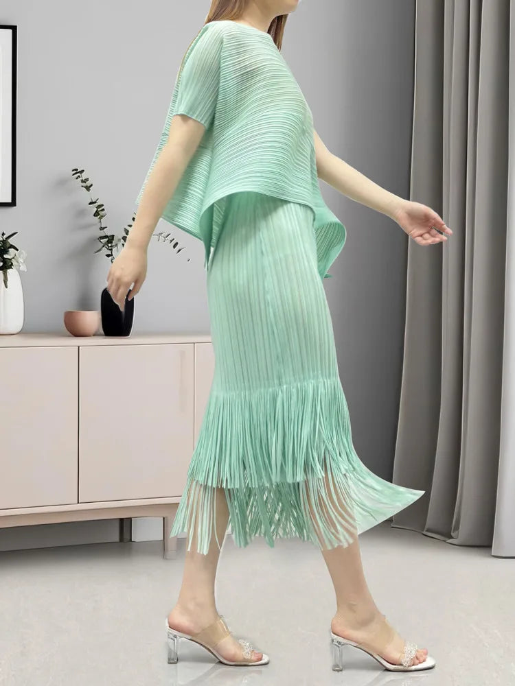 Asymmetric Pleated Fringe Skirt Set
