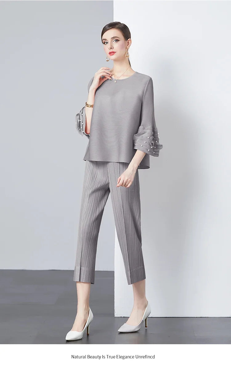 Women's Plissé Top & Cropped Pant Set