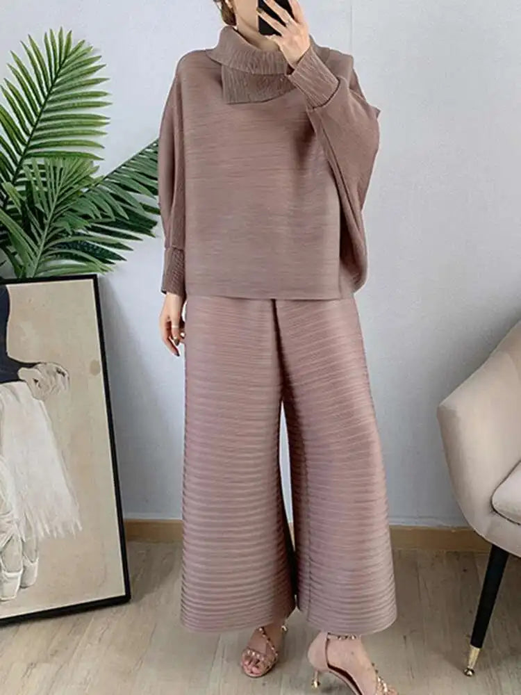 Comfortable Plissé Top & Pant Set