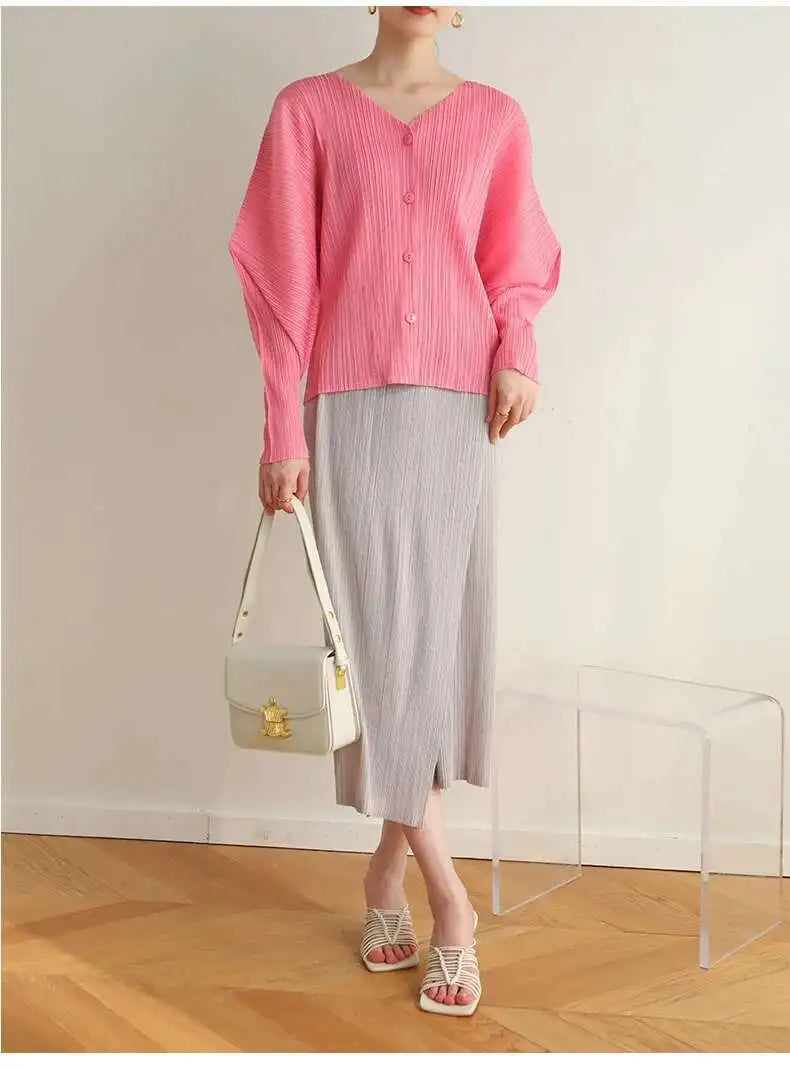 Casual Elegance Plissé Cardigan