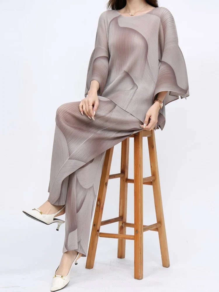 Truly Flowy Pleats 2 Piece Suit