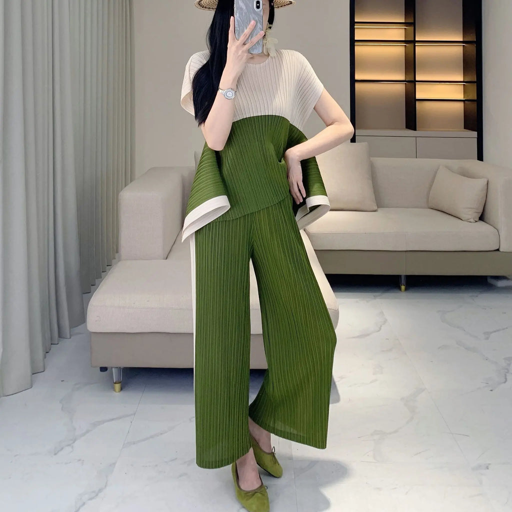 Geometric Pleated Top & Pants Set