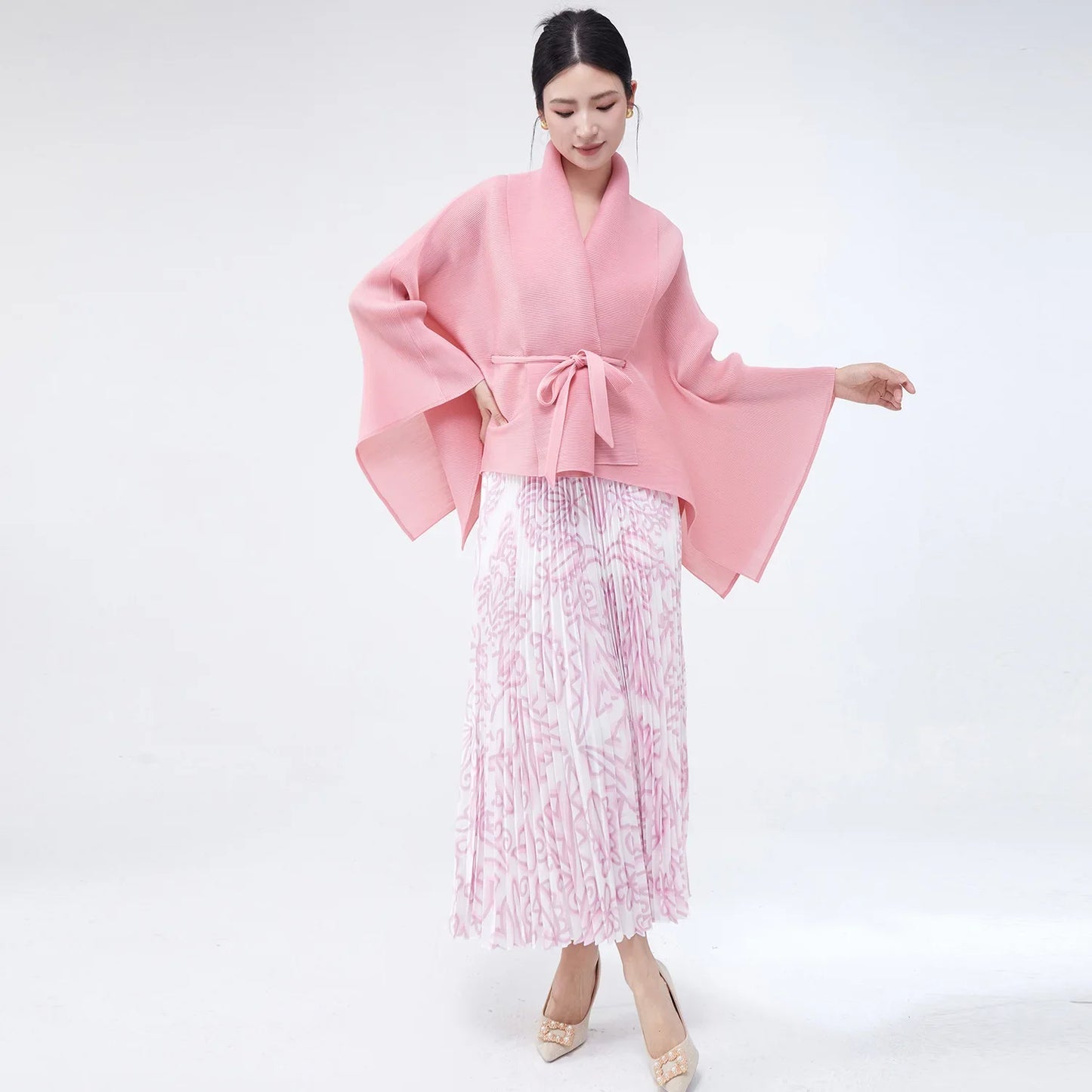 Elegant 2 Piece Pleated Skirt Outfit Set