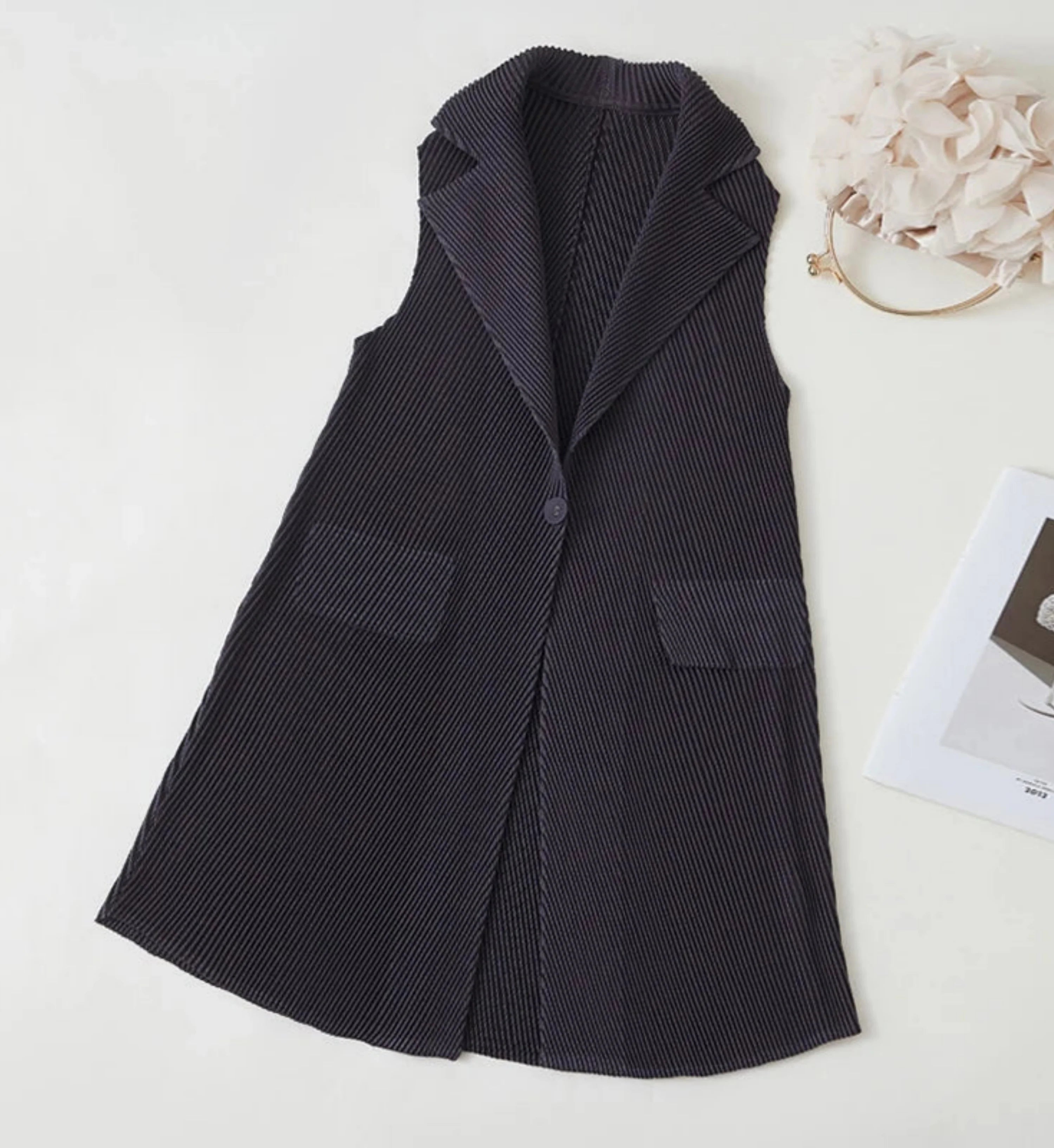 Luxury Plissé Pleat Japanese Vest