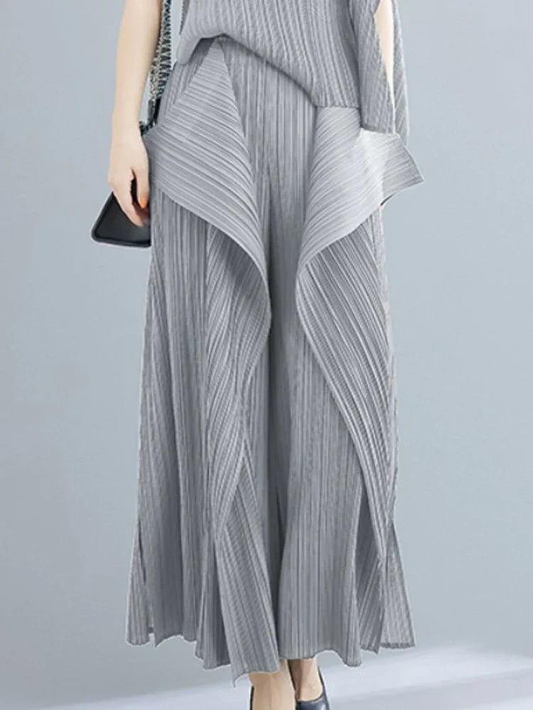 Wide Leg Plissé Pull On Trouser