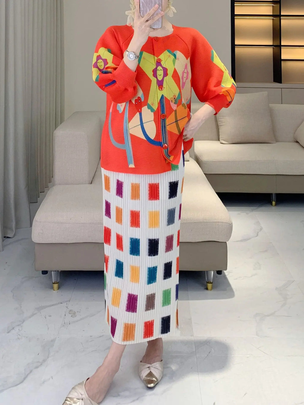 Elegant Plissé 3/4 Sleeve Cardigan