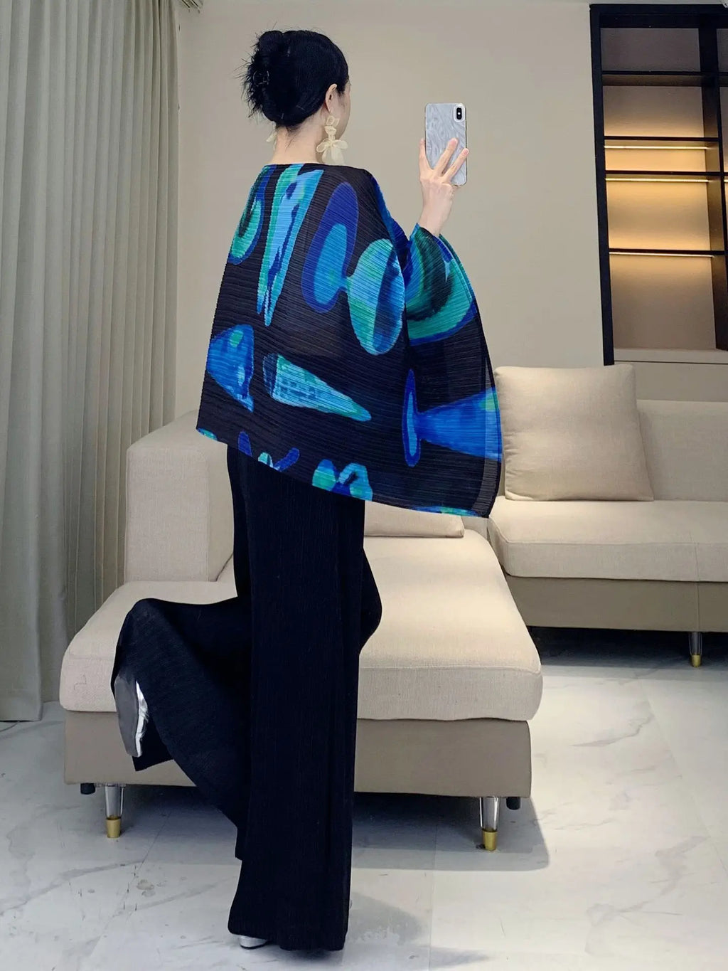 Luxury Plissé Pleat Tunic Shawl