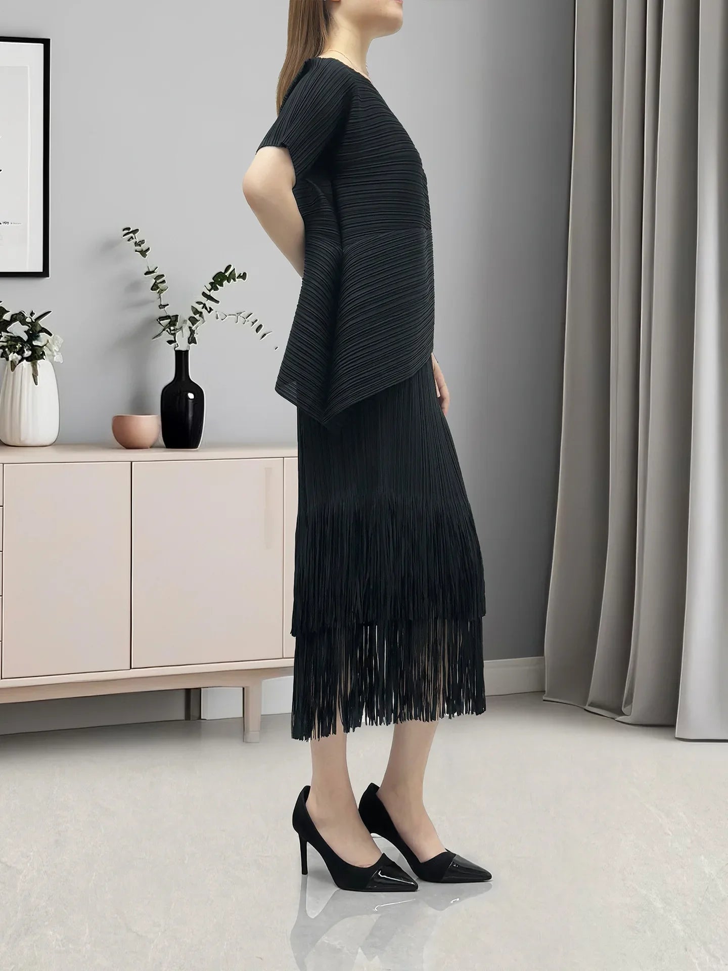 Asymmetric Pleated Fringe Skirt Set