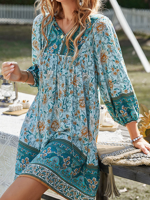 A-Line Loose Contrast Color Flower Print Pleated V-Neck Mini Dresses